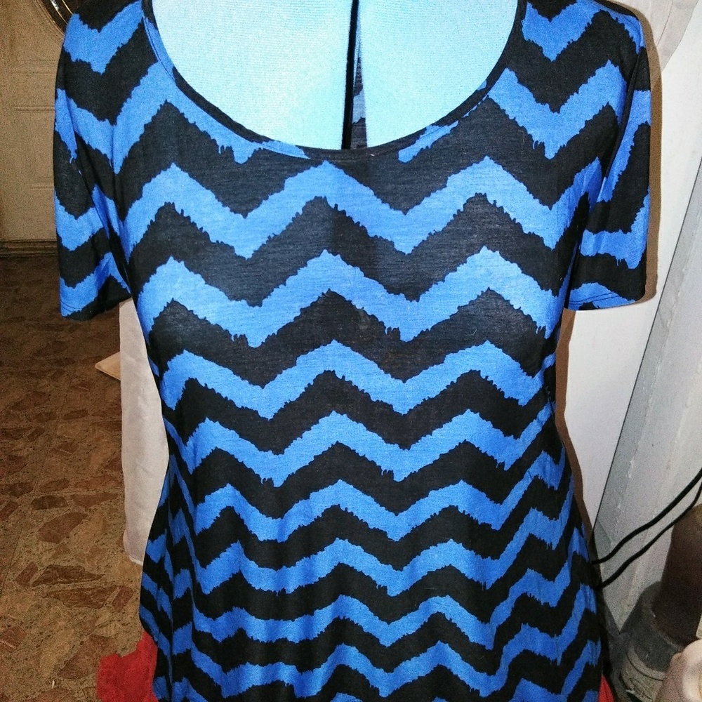 Black & Blue Chevron Blouse Size XL